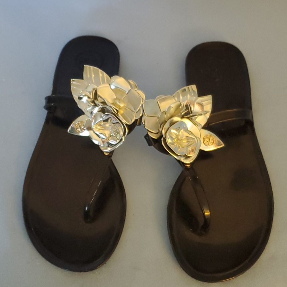 tory burch jelly flip flops